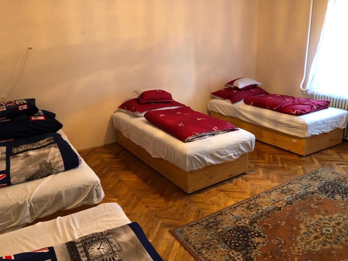 Sajo Vendeghaz Apartment *